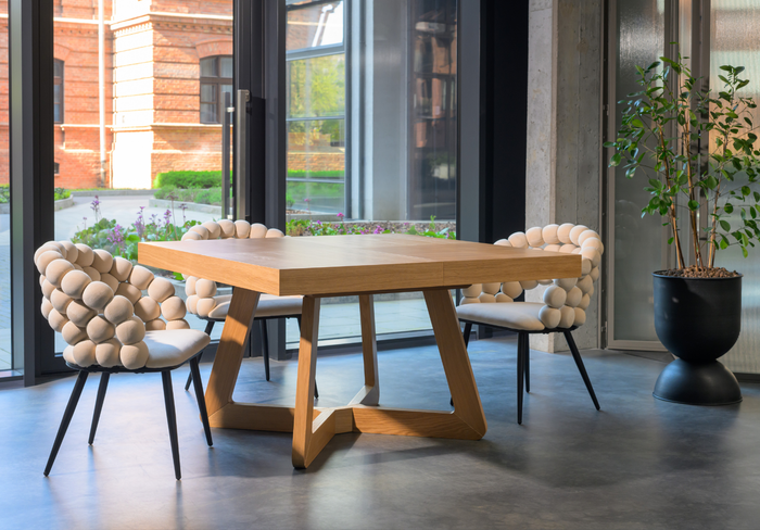 Stół kwadratowy, rozkładany OLGIERD T69 130-230 cm