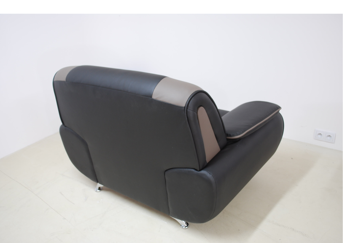  Nowoczesny tapicerowany fotel do salonu ONYX