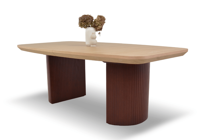 Stół rozkładany na ryflowanych nogach PIOTR T71 110x200-300 cm