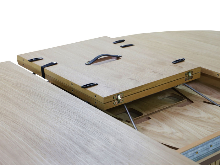 Stół okrągły, rozkładany na ryflowanej nodze DARIUSZ T68 130-180 cm