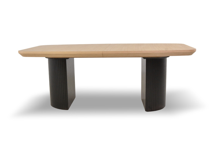 Stół Paweł rozkładany na ryflowanej nodze 110 cm x 200 - 300 cm T72