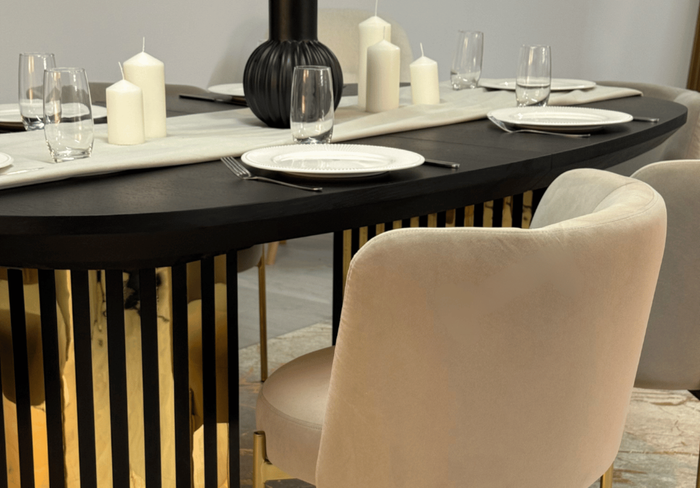 Stół rozkładany na ryflowanej nodze LUDWIK T72 GLAM 110x200-300 cm