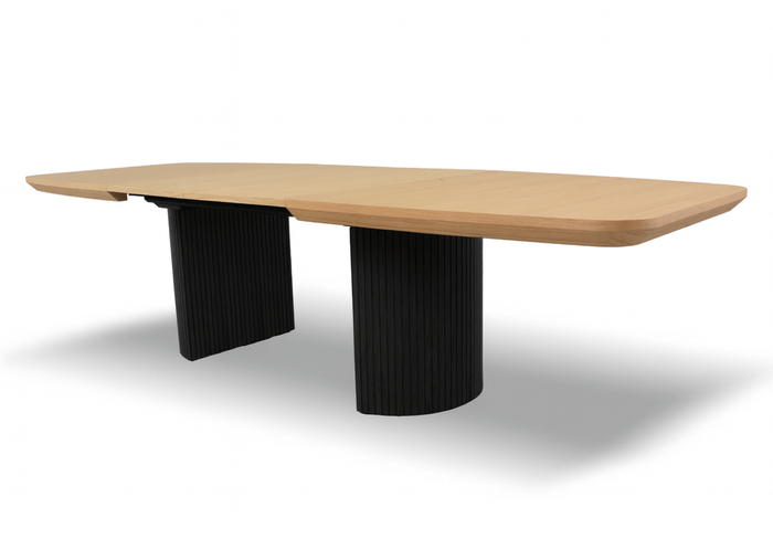 Stół rozkładany na ryflowanych nogach PIOTR T71 110x200-300 cm