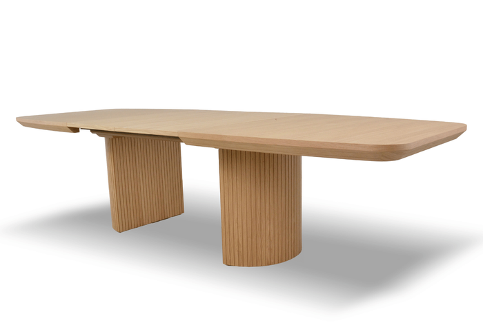 Stół rozkładany na ryflowanych nogach PIOTR T71 110x200-300 cm