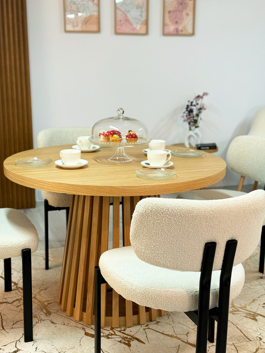 Stół Bartek okrągły, rozkładany na ażurowej nodze 110 - 210 cm T77